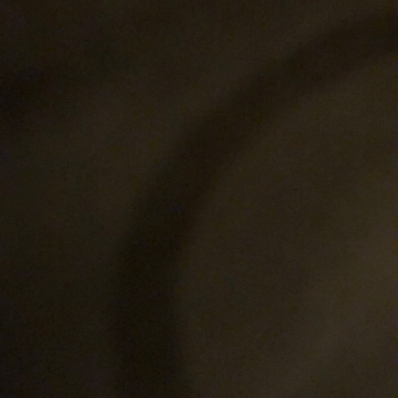 Meet your Posher, Lisa - Picture 1 of 1